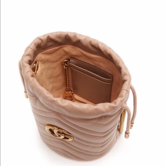 Gucci Leather Bucket Pouch - Picture 2 of 8